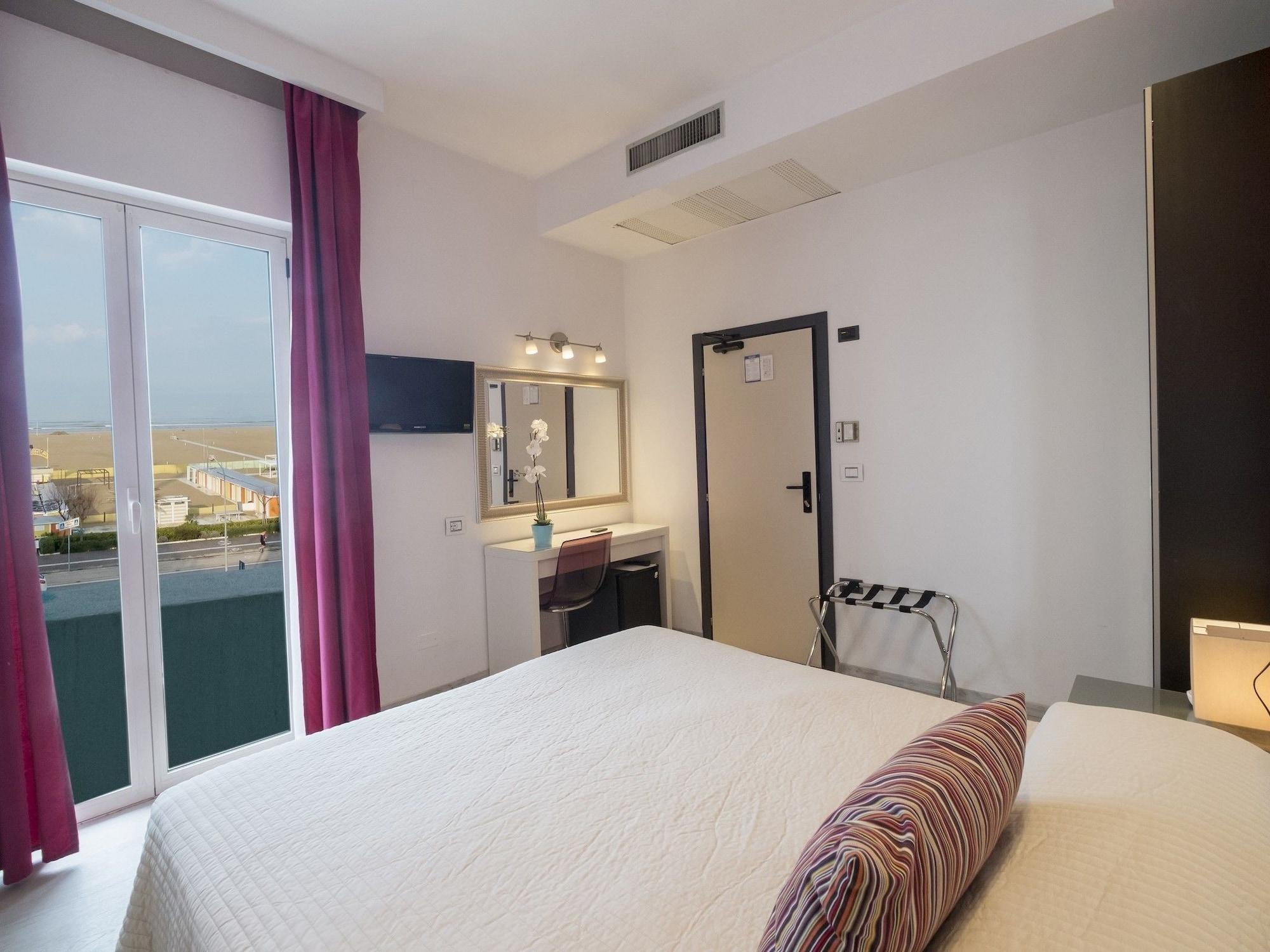 Hotel Levante Rimini Zewnętrze zdjęcie