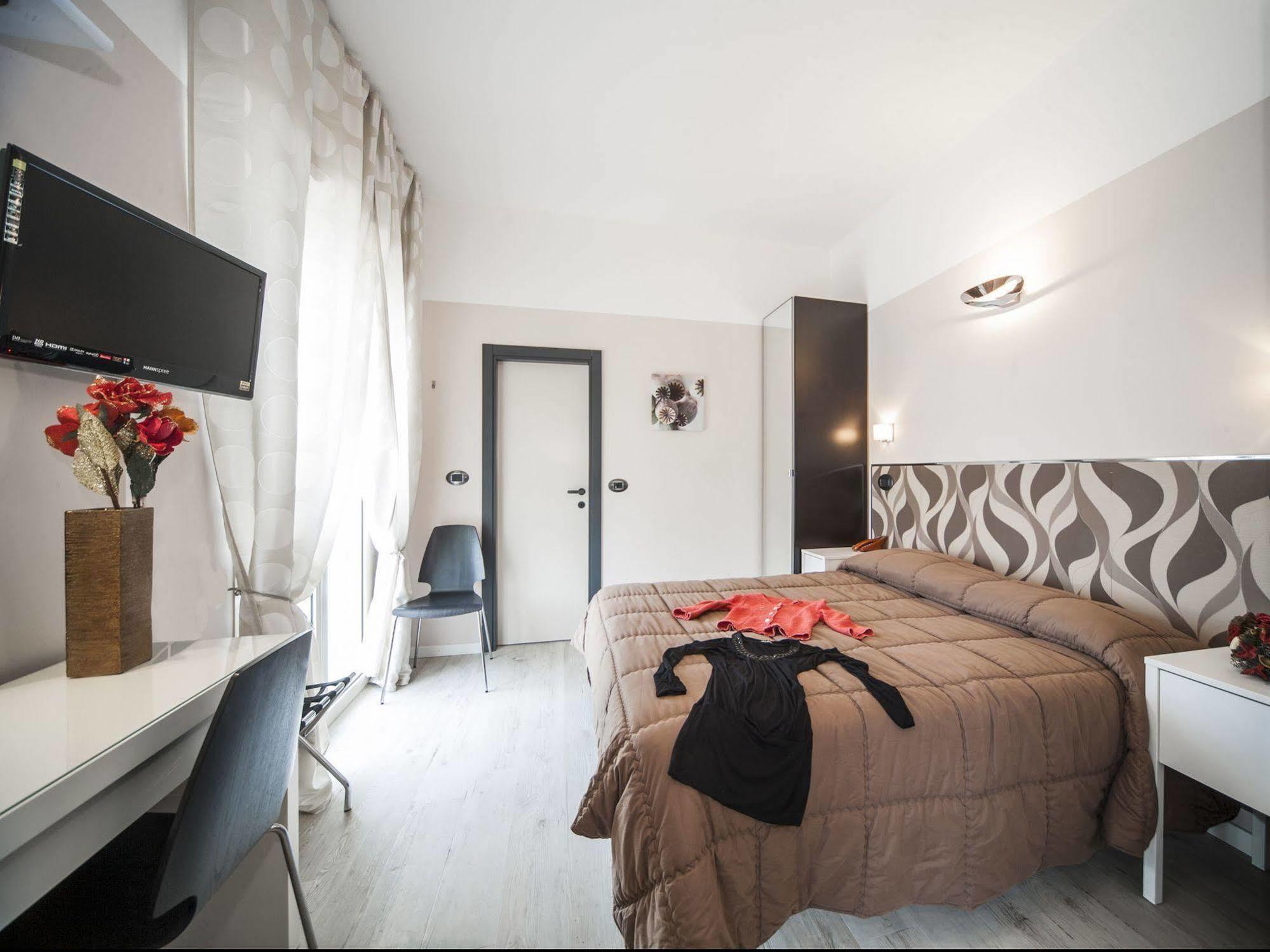 Hotel Levante Rimini Zewnętrze zdjęcie